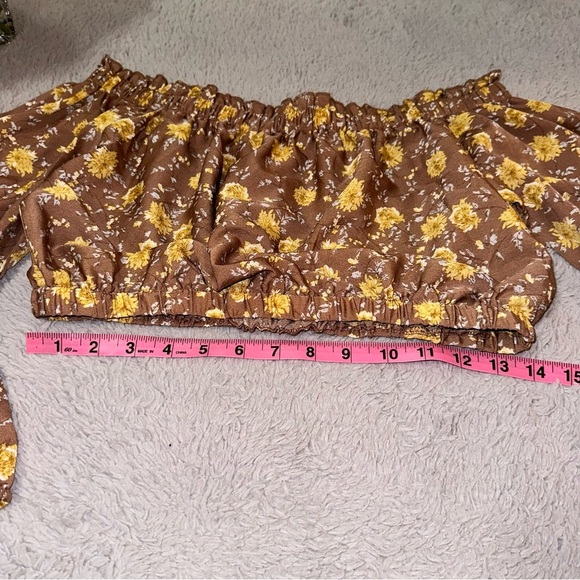 Altar D’state floral off shoulder top - Picture 14 of 14